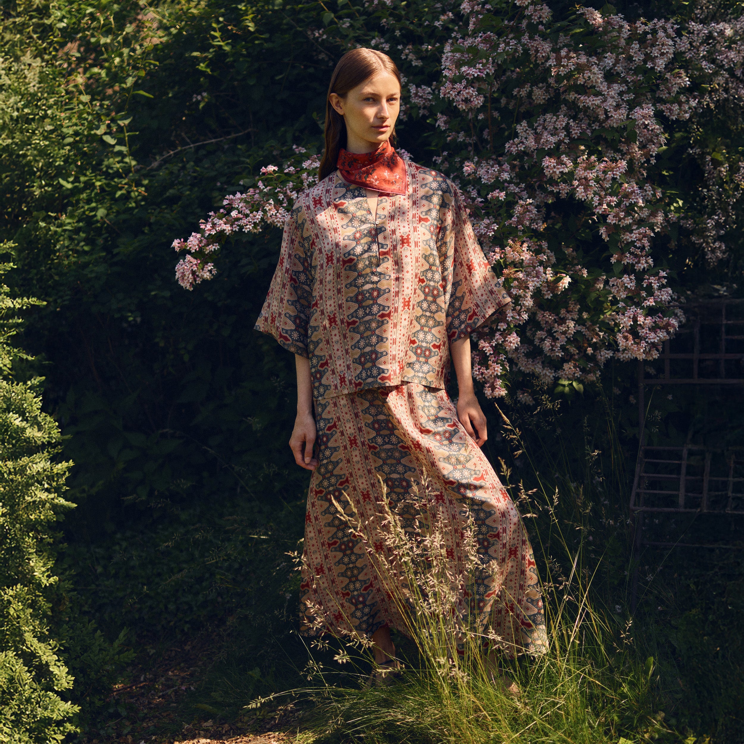 Tapis Noir Cali Silk Top - Turqouise Top Green