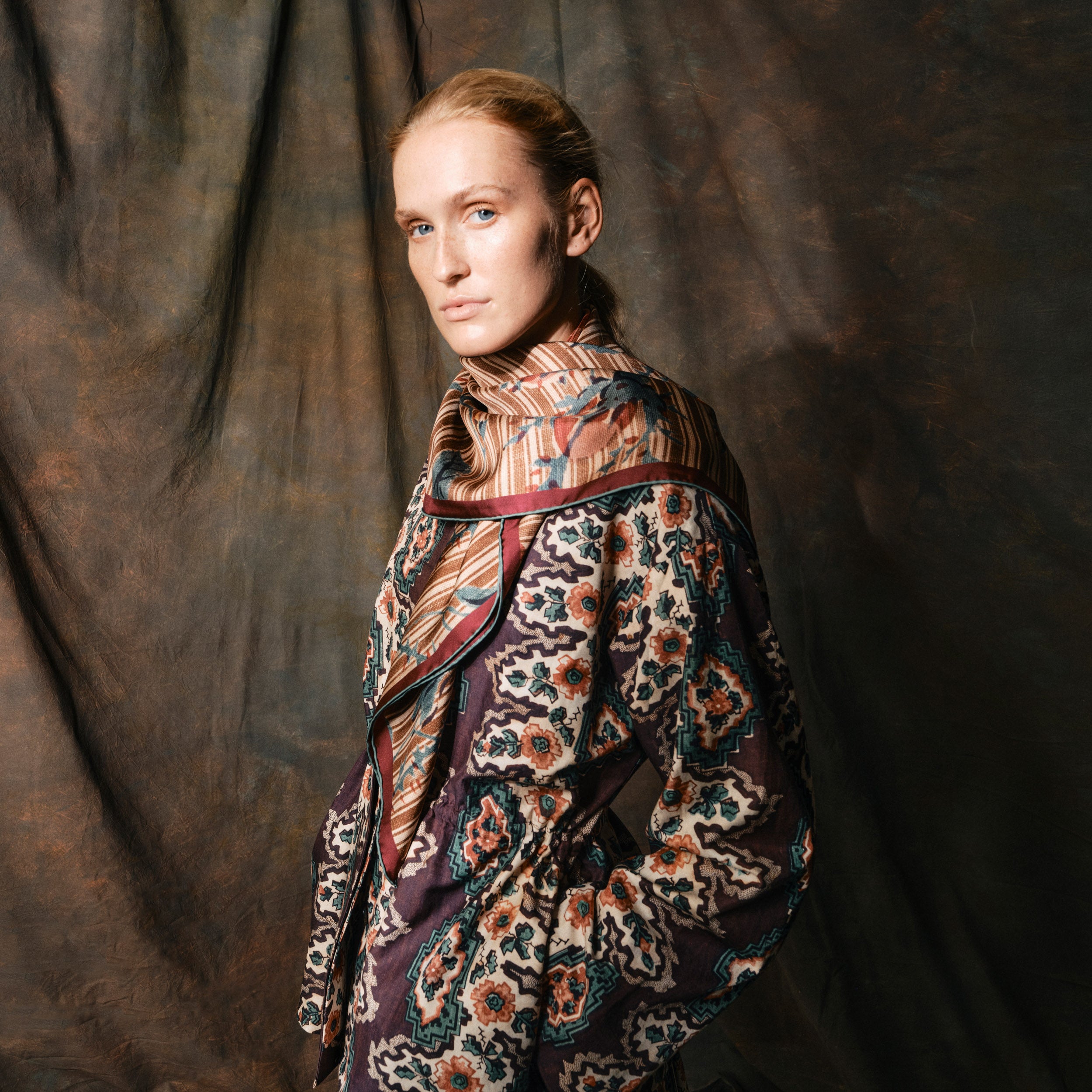 Tapis Noir Diana Jacket - Geometric stripe Jacket Brown