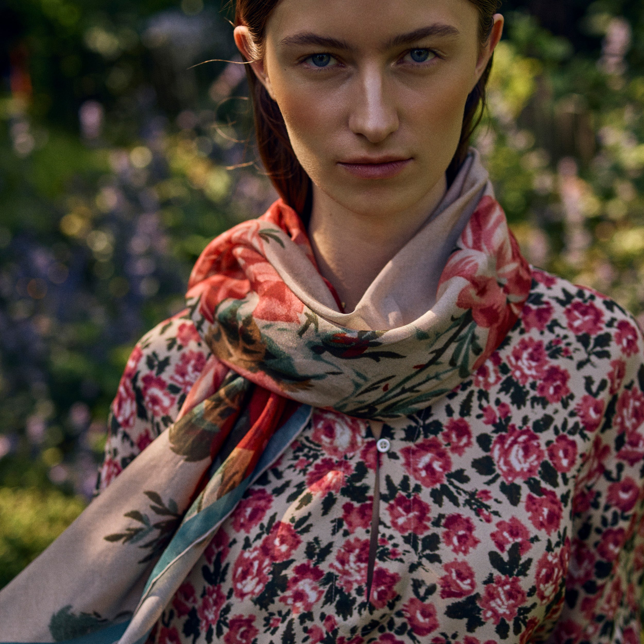 Tapis Noir Light Large Essie Scarf Light Large (120x120cm) White