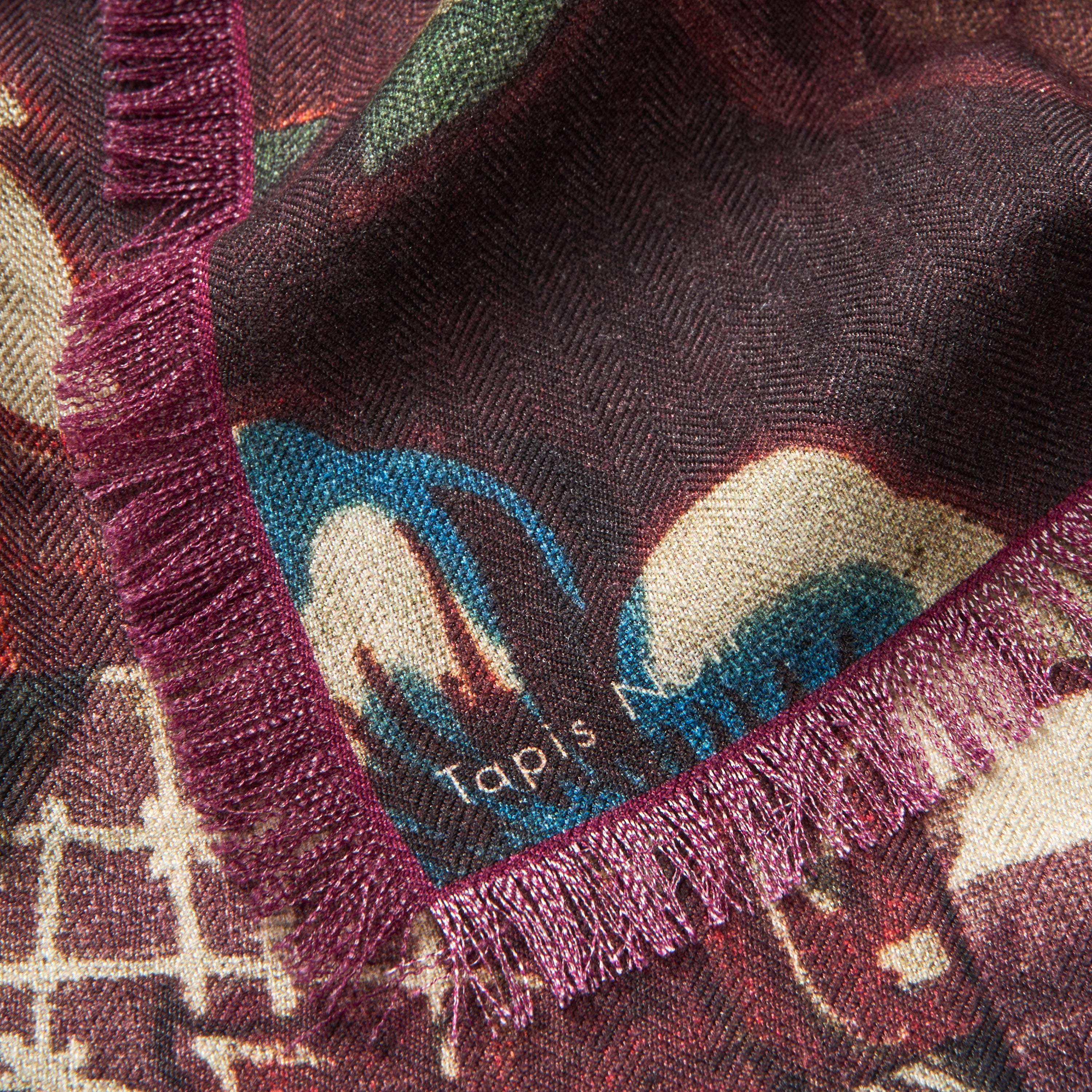 Tapis Noir Wool Small Gwenyth Scarf Wool Small Red