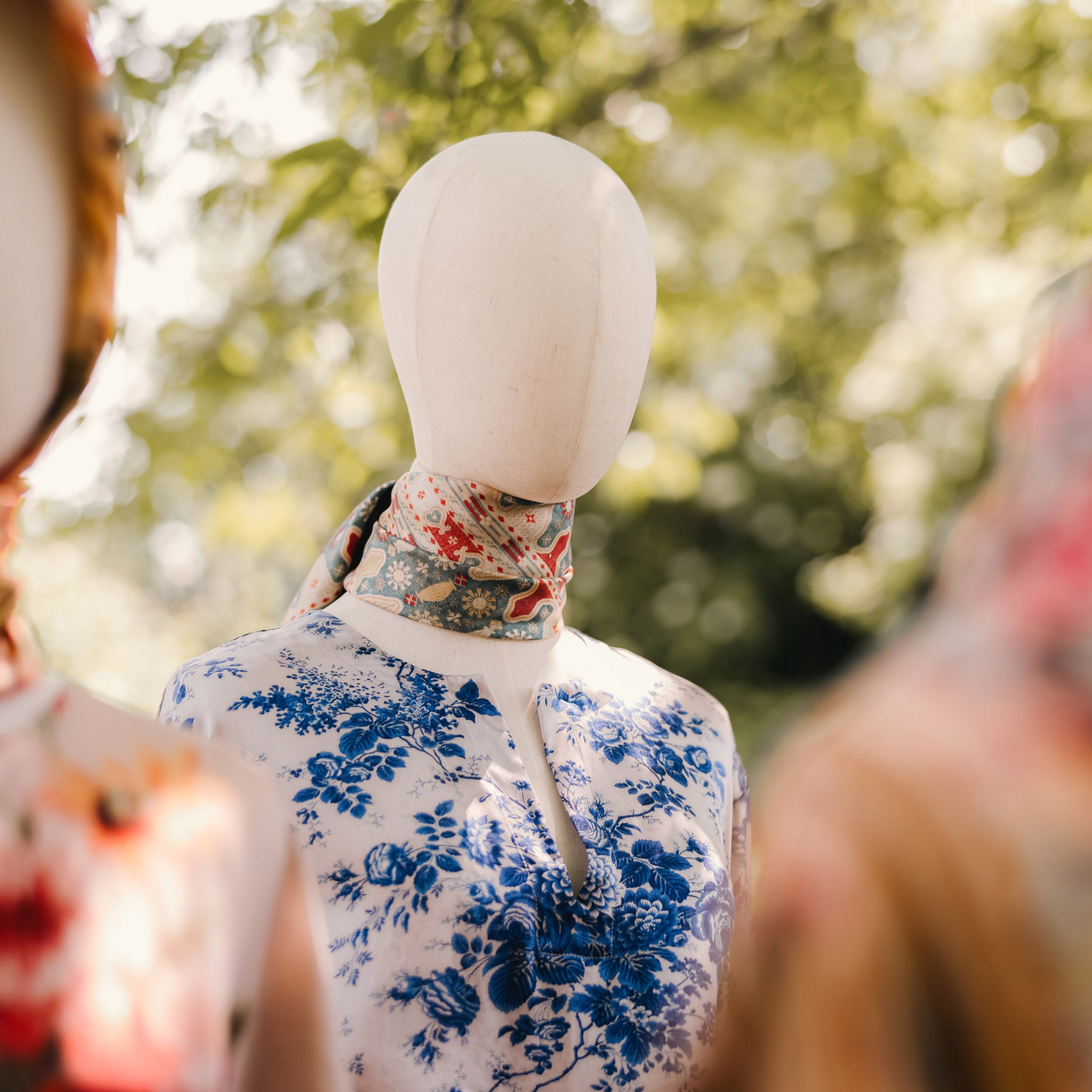 Tapis Noir Classical Elinor Scarf Classical Green