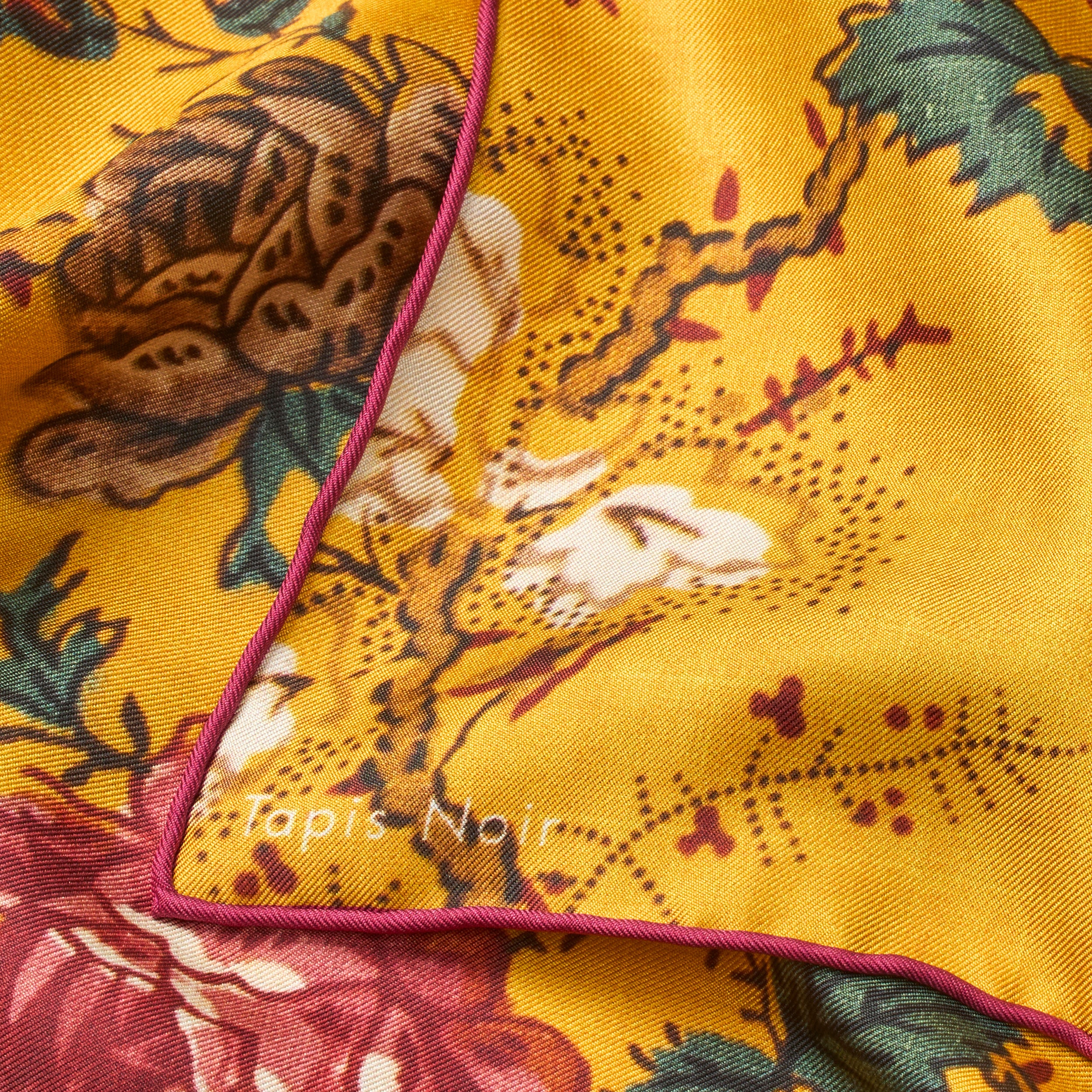 Tapis Noir Classical Small Elena Scarf Classical Small Yellow