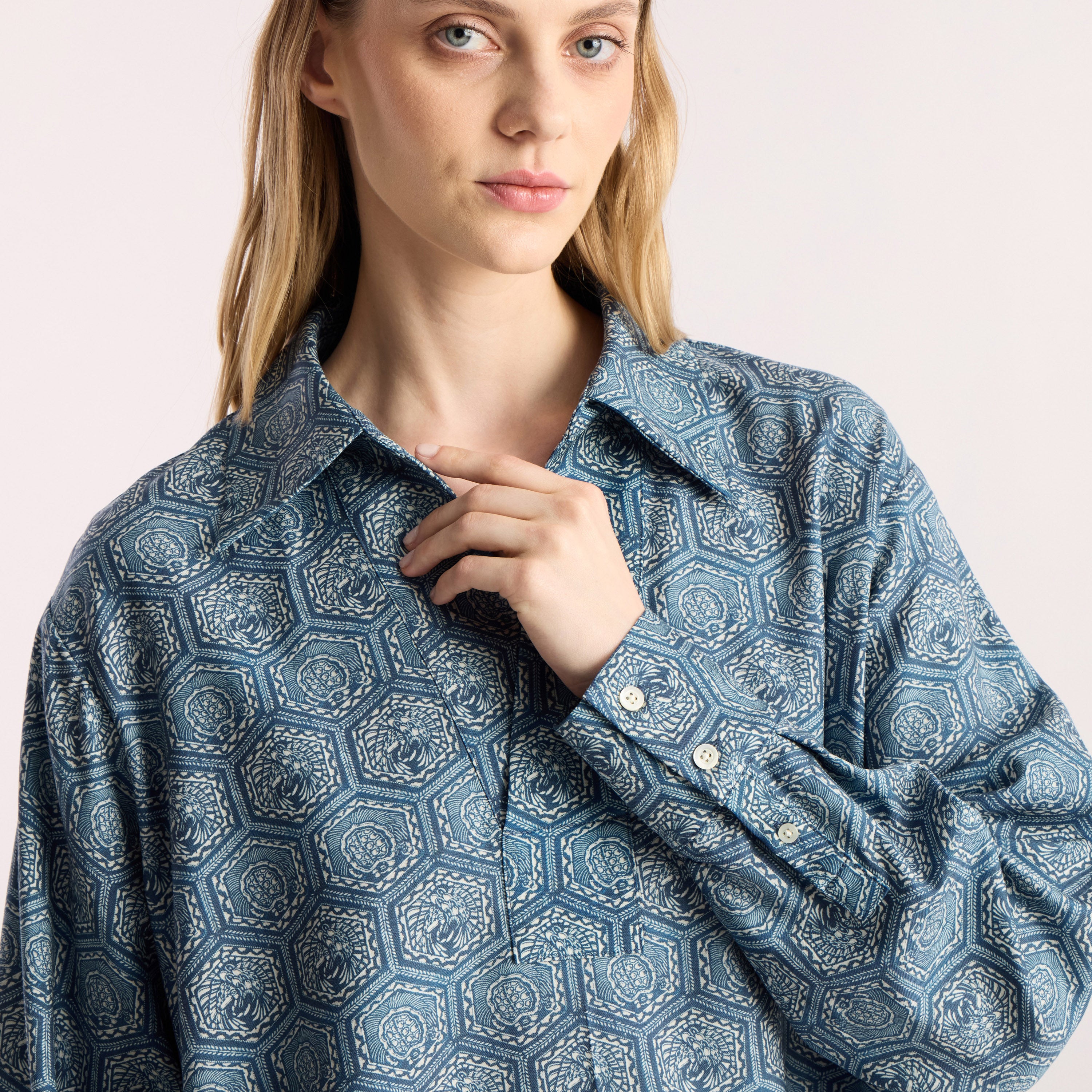 Tapis Noir Francisca Wool Shirt - Blue Shirt Blue