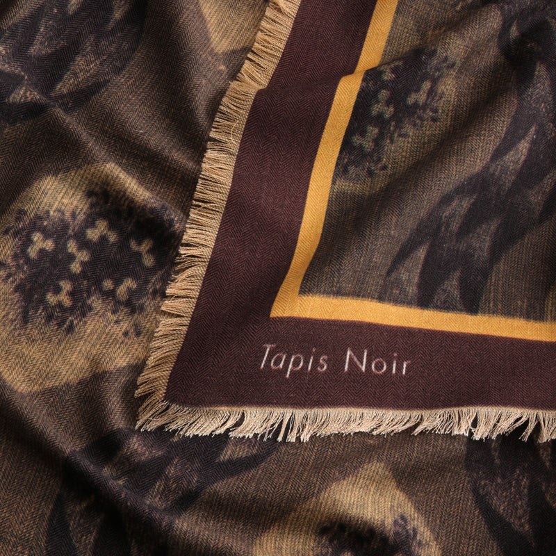 Tapis Noir Large French Wave Scarf Large Graphical
