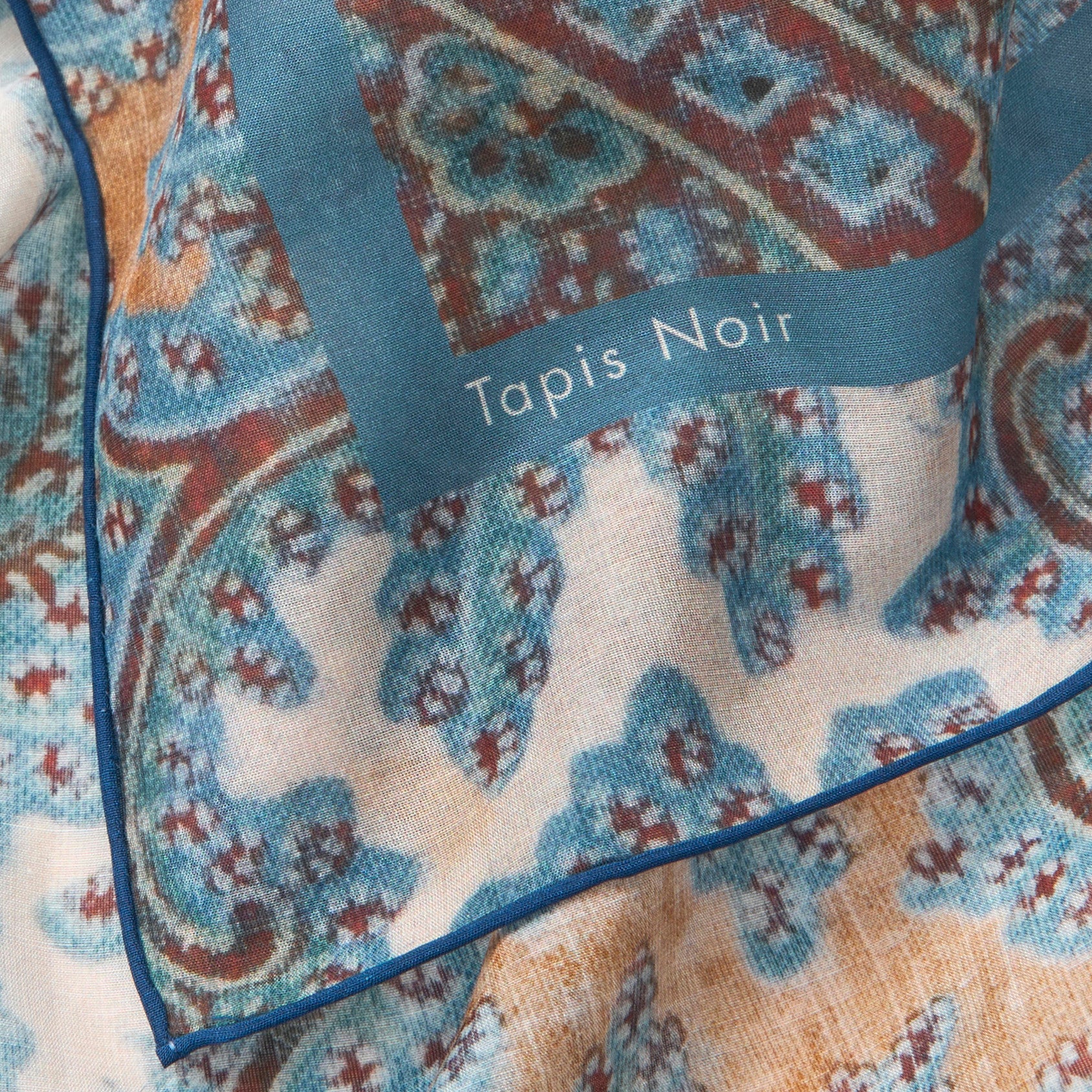 Tapis Noir Light Daphne Scarf Light Small (67x67cm) Blue