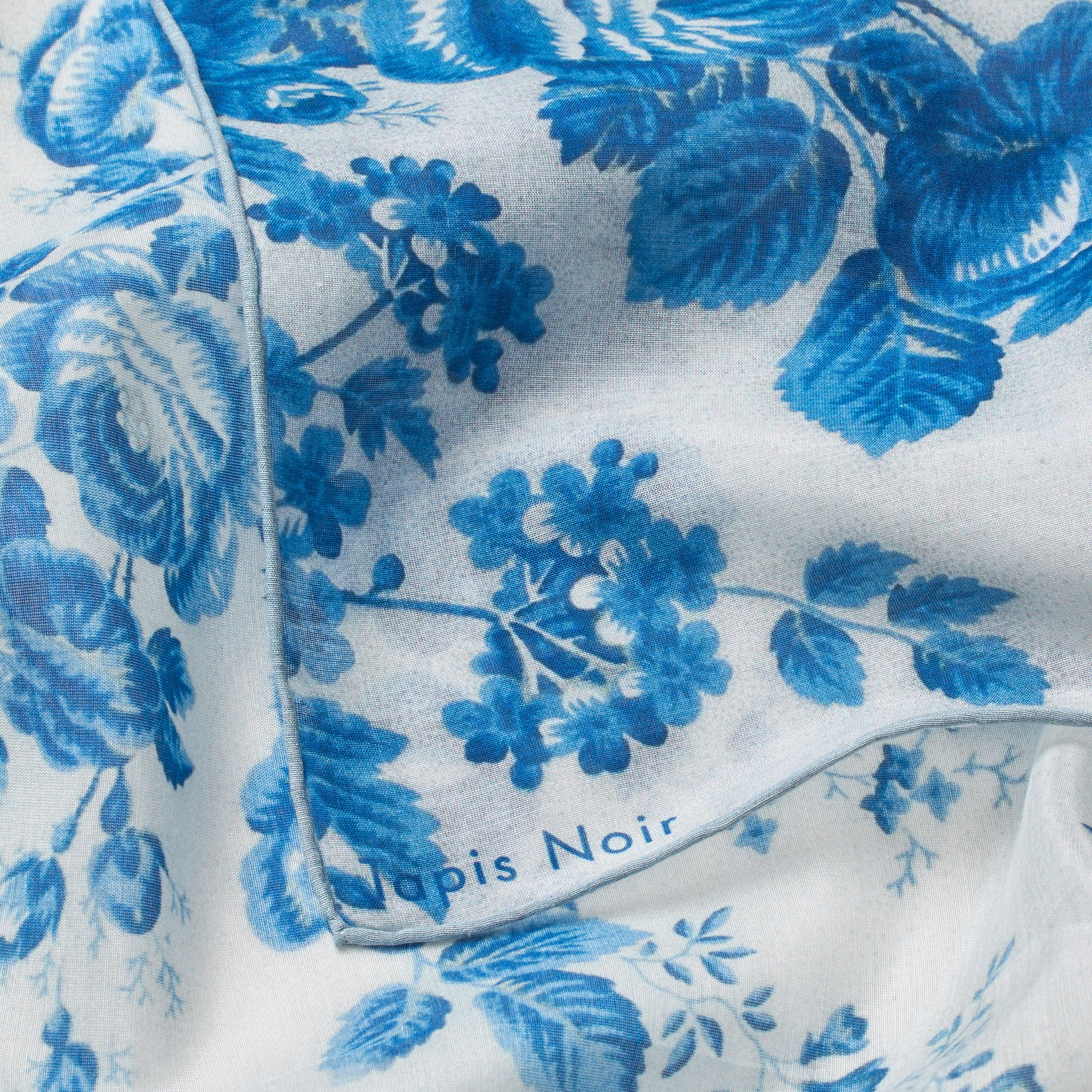 Tapis Noir Light Emilia Scarf Light (85x85cm) Blue