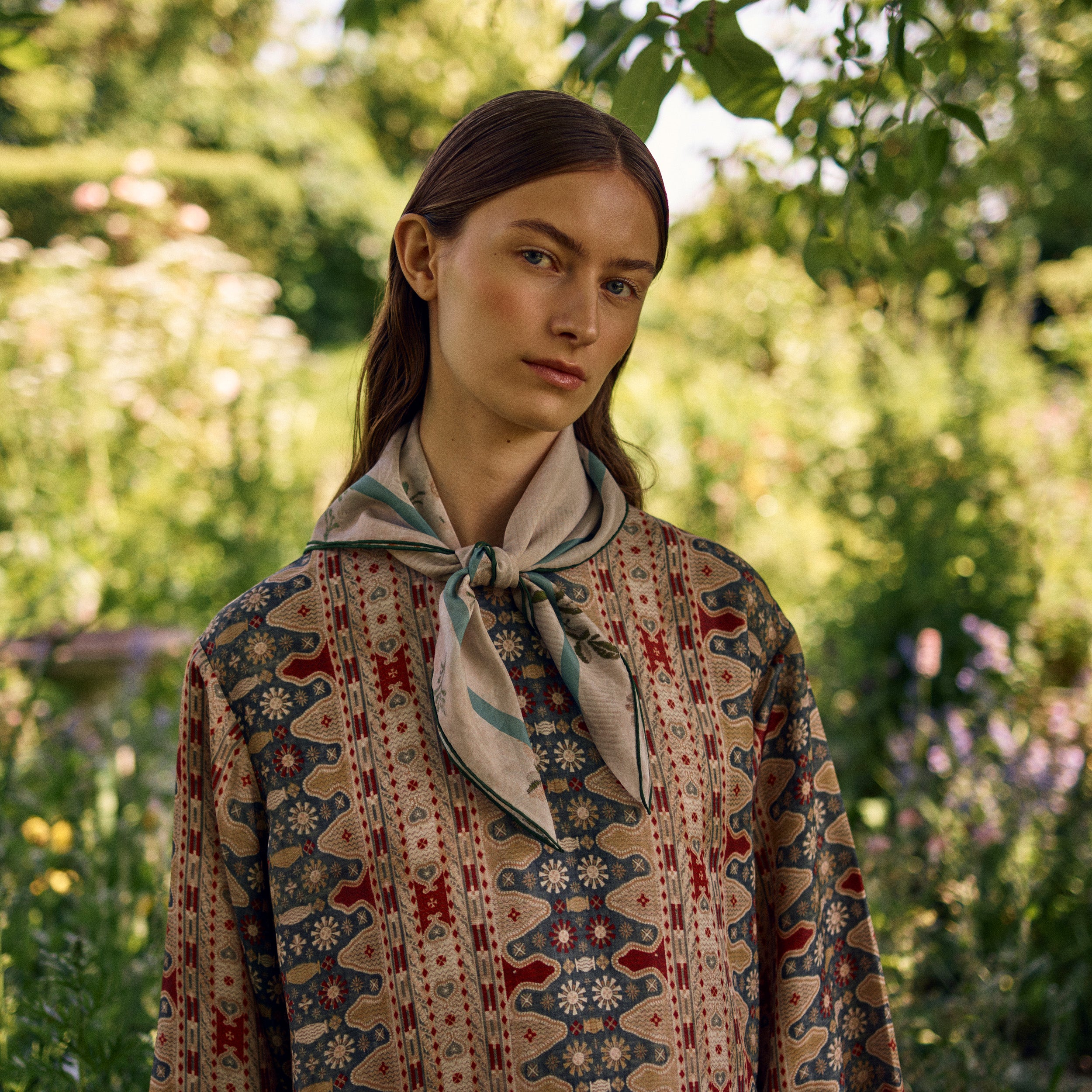 Tapis Noir Light Small Emmi Scarf Light Small (67x67cm) White