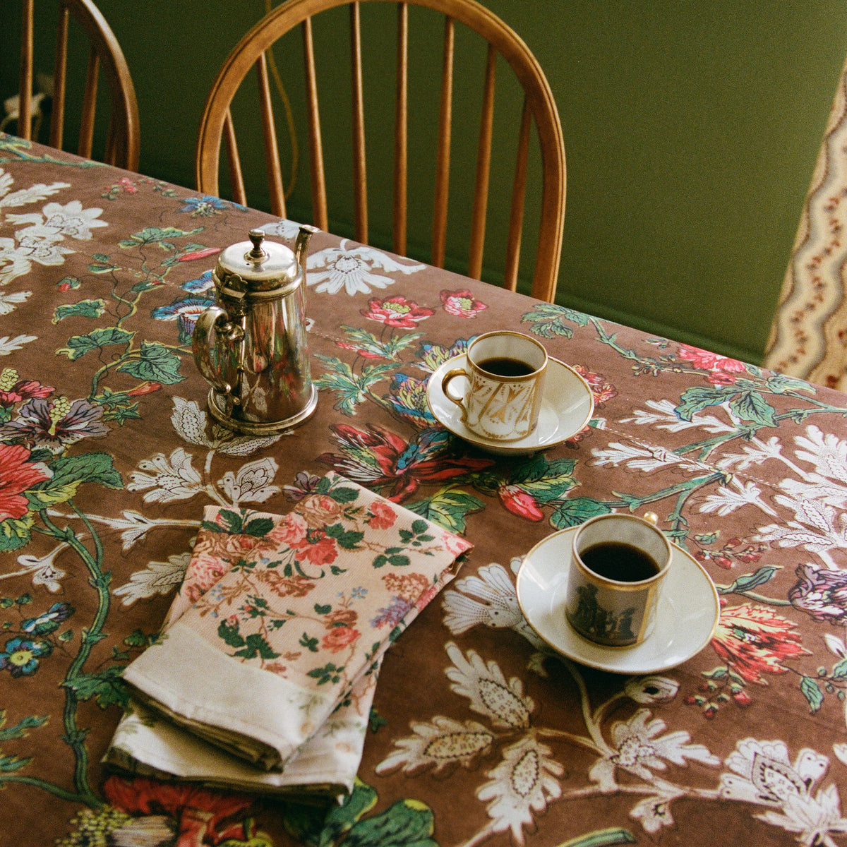 Tapis Noir Tablecloth Gladys - 140x295cm Tablecloth Brown