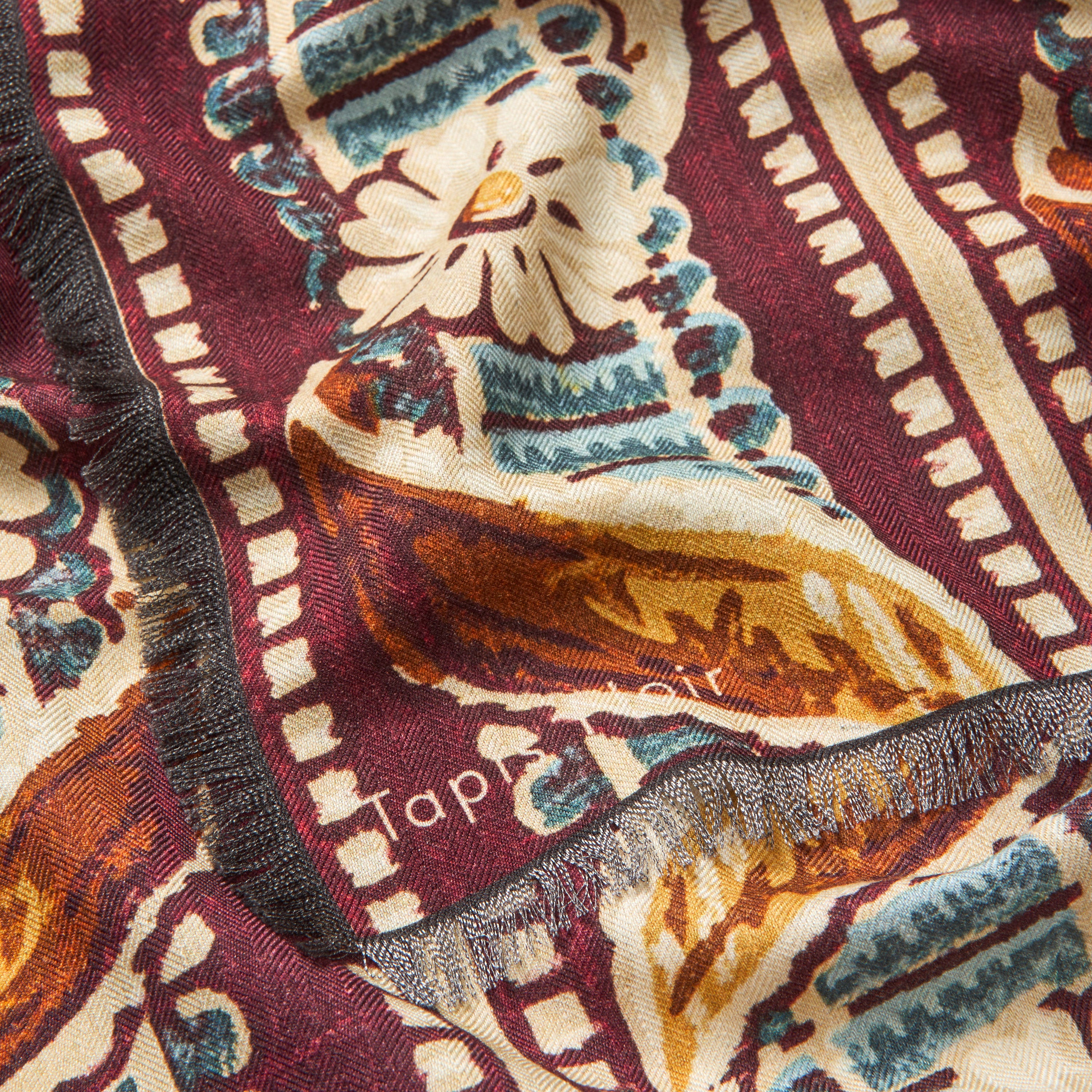 Tapis Noir Wool Large Gabby Scarf Wool Large Bordeaux