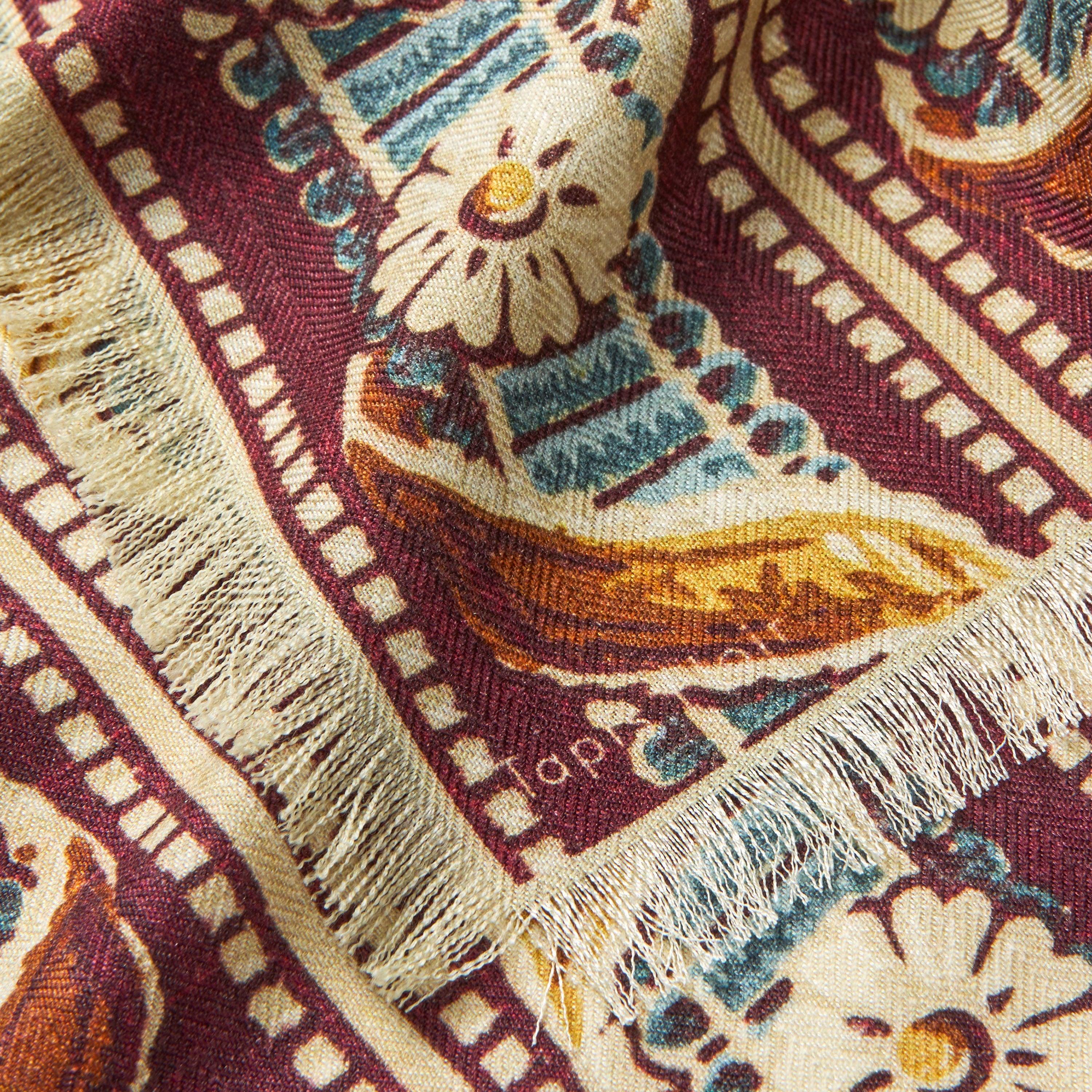 Tapis Noir Wool Small Gabby Scarf Wool Small Bordeaux